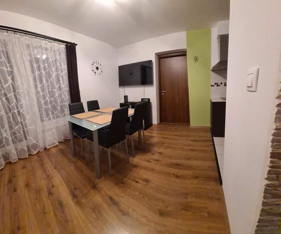 Smarthomeapartman Хайдусобосло Экстерьер фото